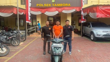 Polsek Tambora Tangkap Pelaku Pencurian Modus Pecah Kaca Mobil