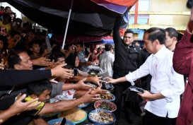 Penjelasan Istana Soal Paspampres Tarik Bupati Bengkulu Utara saat Dampingi Jokowi