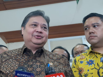 Kemarin Dua Menteri Datang ke Kejagung, Tapi Dengan Tujuan Berbeda
