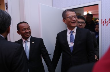 Jokowi Terima Kunjungan Chief Executive Hong Kong, Bahas Investasi di IKN hingga PMI