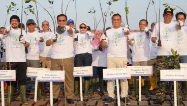 Tingkatkan ESG Dorong Dekarbonisasi, Pupuk Kaltim Gandeng TNK dan Benih Baik Tanam 500 Ribu Bibit Mangrove