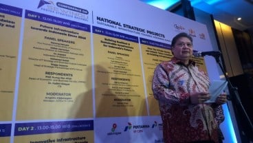 Airlangga Bandingkan Jalan di Pantura Era Daendles dan Basuki PUPR