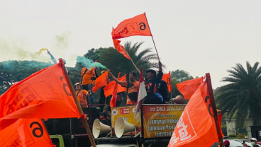 Partai Buruh Demo, Minta Upah Pekerja Naik 15 Persen Tahun Depan