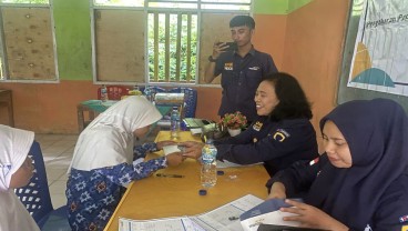 Bank Mandiri Beri Bantuan Pendidikan Kemenag dan Kemendikbudristek