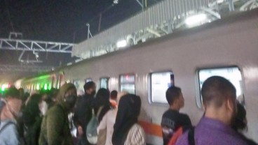 Kesaksian Penumpang KRL Jogja-Solo saat Kereta Mogok Dua Kali, Panik dan Capek