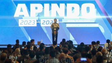 Puja-puji Jokowi untuk Shinta Kamdani, Perempuan Pertama yang Pimpin Apindo