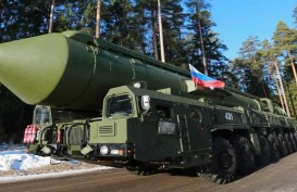Mantan Presiden Rusia Sebut Putin Bisa Luncurkan Senjata Nuklir, Jika..