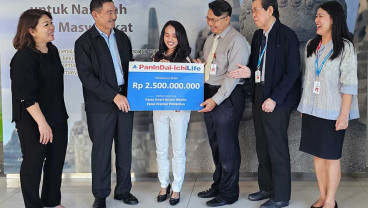 Panin Dai-ichi Life Serahkan Klaim Asuransi Jiwa Rp2,5 Miliar di Semarang