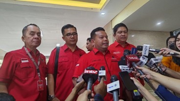 Tim Hukum PDIP Laporkan Rocky Gerung ke Bareskrim