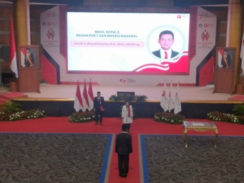 Megawati Lantik Rektor Unhan Amarulla Octavian Jadi Wakil Kepala BRIN