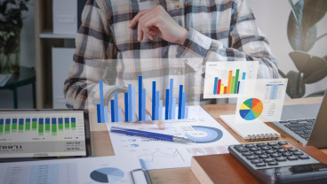 Peluang dan Tantangan UMKM Go Digital