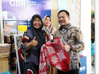 Nasabah PNM Berdayakan Perempuan Lewat Batik Blora