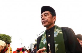 Jokowi Ungkap Alasan Menggelar Agenda Istana Berkebaya