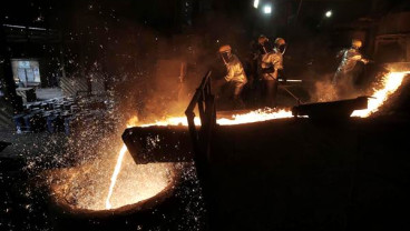 Beda Haluan BlackRock di Saham INCO & ANTM Saat Harga Nikel Melemah