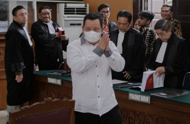 MA Sunat Hukuman Ricky Rizal dan Kuat Maruf Jadi 8 dan 10 Tahun Penjara