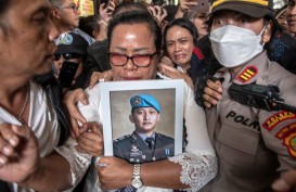 Keluarga Brigadir J Sudah Menduga Sambo Lolos Hukuman Mati: Kami Tahu Lobi-lobi Politik