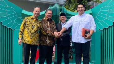 Momen Empat Menteri Golkar di Kabinet Jokowi Berfoto Konsolidasi