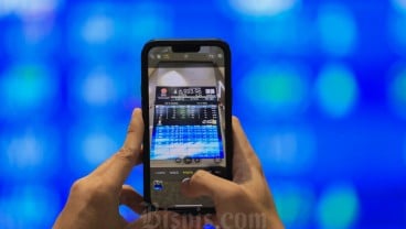 IHSG Dibuka Menguat ke 6.887, Saham BBCA dan TLKM Paling Laris