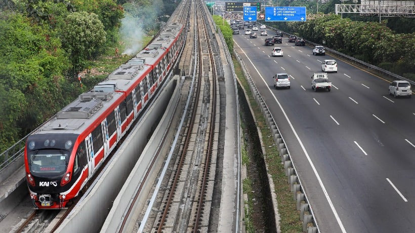 Kado Jokowi untuk Operasional LRT Jabodebek