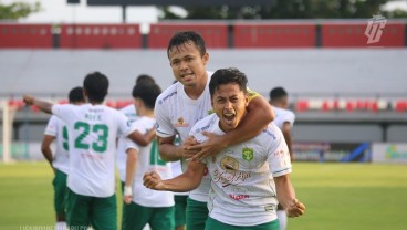 Jadwal Persebaya vs Persita: Uston Tidak Ingin Bajul Ijo Alami Phobia GBT