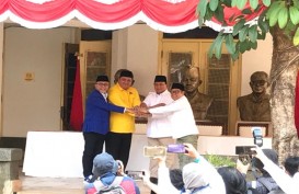 Prabowo Pastikan Jokowi Tak Intervensi Golkar dan PAN Gabung Koalisinya