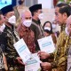 Menteri Jokowi Beda Pendapat Soal Impor Langsung di E-Commerce