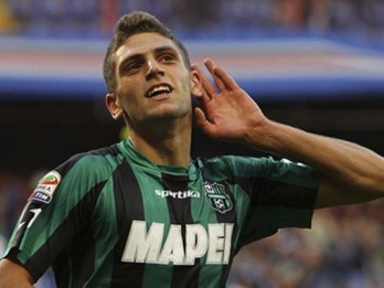 Selangkah Lagi Dapatkan Berardi, Juve Rela Lepas Iling Junior ke Sassuolo