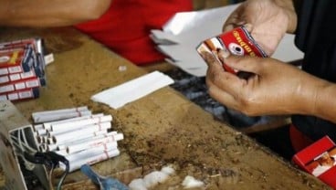 Rokok dan Minuman Keras Jadi Pendorong Pertumbuhan Penerimaan Bea Cukai Sulsel per Juli 2023