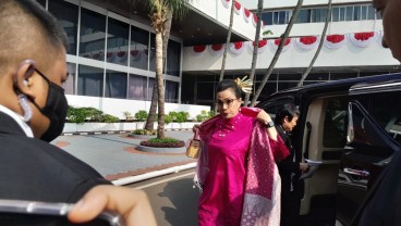 Cantik Ala Barbie, Sri Mulyani Pakai Kebaya Pink Fuschia ke Sidang Tahunan MPR RI