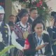 Pakai Baju Adat Tanimbar Maluku, Jokowi Tiba di Gedung Nusantara