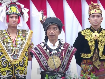 Jokowi Patok Asumsi Harga Minyak Mentah RI (ICP) US$80 per Barel di RAPBN 2024
