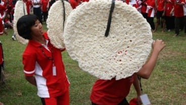 Beragam Lomba Khas 17 Agustus, dari Makan Kerupuk hingga Balap Karung