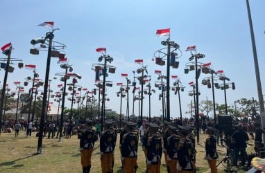 HUT Ke-78 RI, 256 Orang Meriahkan Lomba Panjat Pinang di Ancol