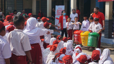 Edukasi Pilah Sampah Untuk Pelajar di Bantar Gebang