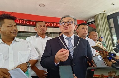 Kejagung Konfrontir Maqdir Ismail Soal Asal-usul uang Korupsi BTS Rp27 Miliar