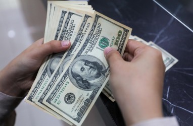 Dolar AS Jatuh setelah Inflasi Kawasan Eropa Menunjukan Tanda Perlambatan