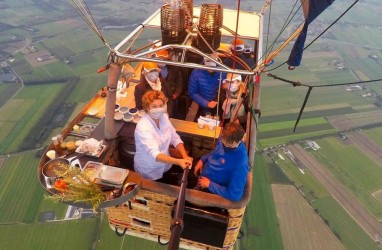 Sensasi CuliAir Skydining, Restoran Balon Udara Pertama di Dunia