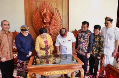 Lembaga Pendidikan di Bali Libatkan Wisman Jadi Duta Budaya
