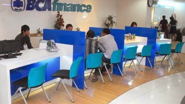 BCA Finance Raih The Best Performance Multifinance dan The Most Efficient Multifinance di BIFA 2023