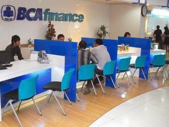 BCA Finance Raih The Best Performance Multifinance dan The Most Efficient Multifinance di BIFA 2023