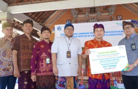 Ratusan Nelayan dan Pekerja Pariwisata di Bali Timur Terima Paket CSR BNI Asset Management (BNI AM)