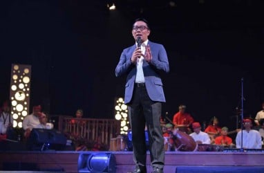 Ridwan Kamil Genjot Efektivitas Kerja ASN Lewat Aplikasi SMART Birokrasi