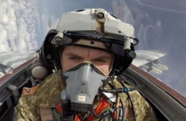 Pilot Terkenal Ukraina yang Mencegat Pesawat Rusia Tewas