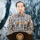 Fakta Emak-emak Lempar Sandal ke Arah Jokowi yang Buat Paspampres Panik