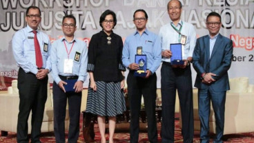 Eks Pejabat Pajak Angin Prayitno Aji Divonis 7 Penjara