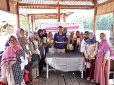 Kampung Tenun Desa Wisata Bukit Batu Binaan PHR Raih Rekor MURI dan ADWI 2023