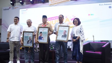 Bisnis Indonesia dan Indosat Beri Literasi Digital di Politeknik Negeri Kupang