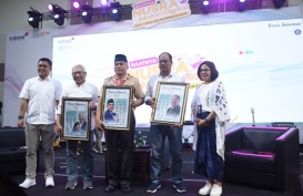 Bisnis Indonesia dan Indosat Beri Literasi Digital di Politeknik Negeri Kupang