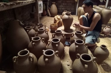 Perjalanan Panjang Keramik Khas Plered Purwakarta Hingga Go International
