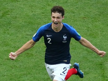 Pavard Akui Sempat Berkomunikasi dengan Thuram Sebelum Pindah ke Inter